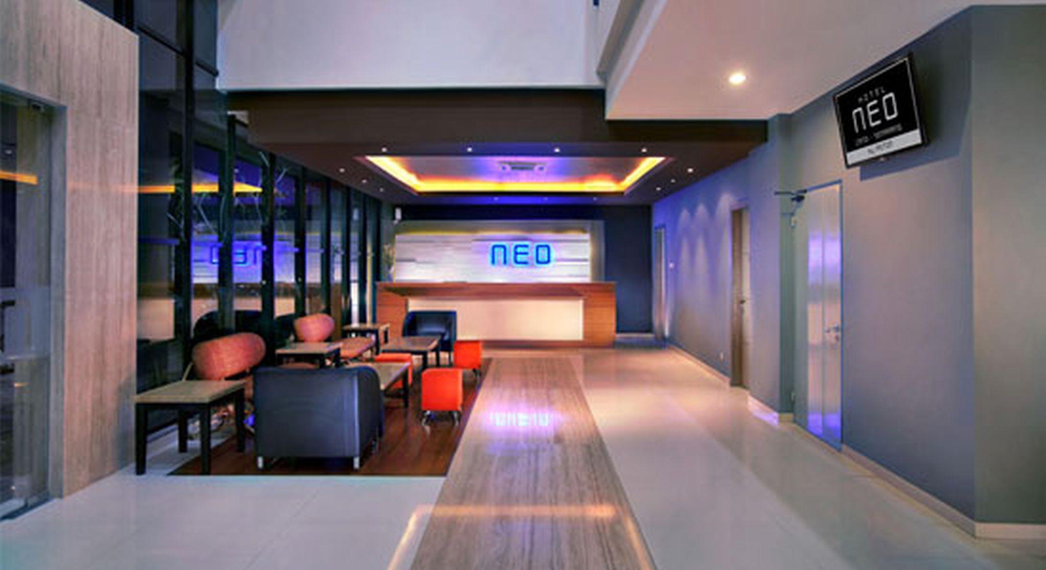 Neo Candi Simpang Lima - By Aston Semarang