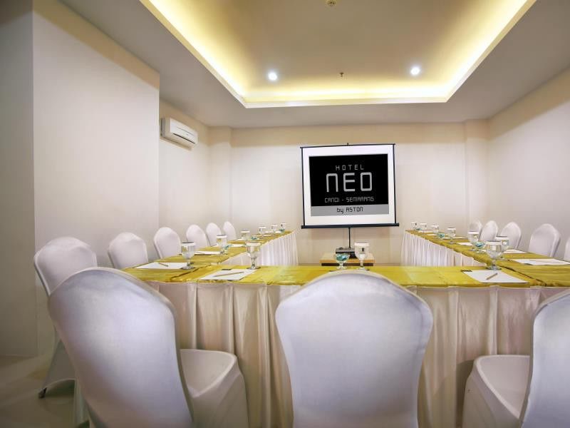 Neo Candi Simpang Lima - By Aston 3* Semarang