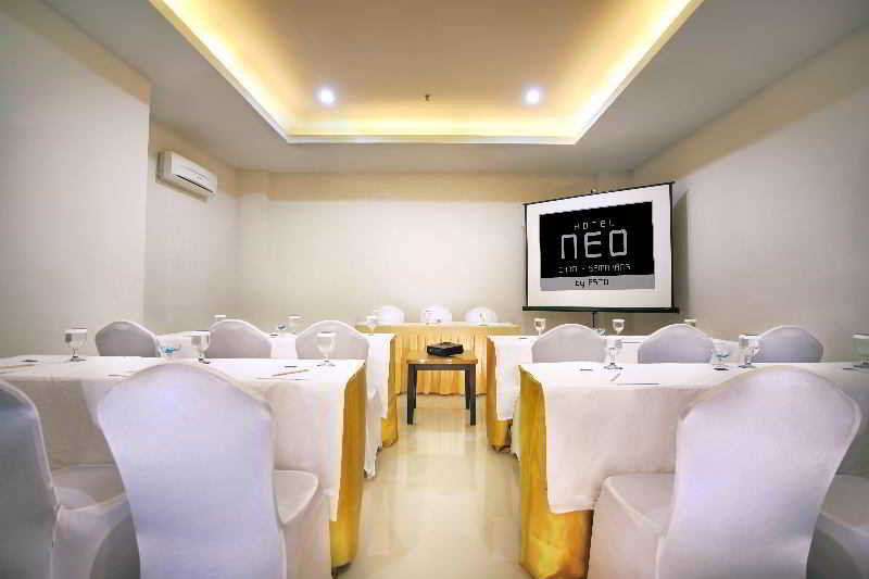 Neo Candi Simpang Lima - By Aston