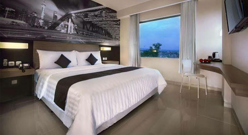 Hotel Neo Candi Simpang Lima - By Aston 3*